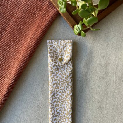 ETUI A BROSSE A DENTS - OLIVIA