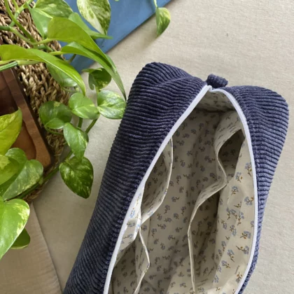 TROUSSE DE TOILETTE EN VELOURS - COLLECTION ÉLIE