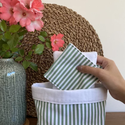 PANIER DE RANGEMENT ET SEMAINIER DE COTONS - RAYURES VERTES