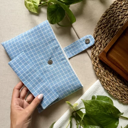 HOUSSE DE LIVRE ET MARQUE PAGE - MAX