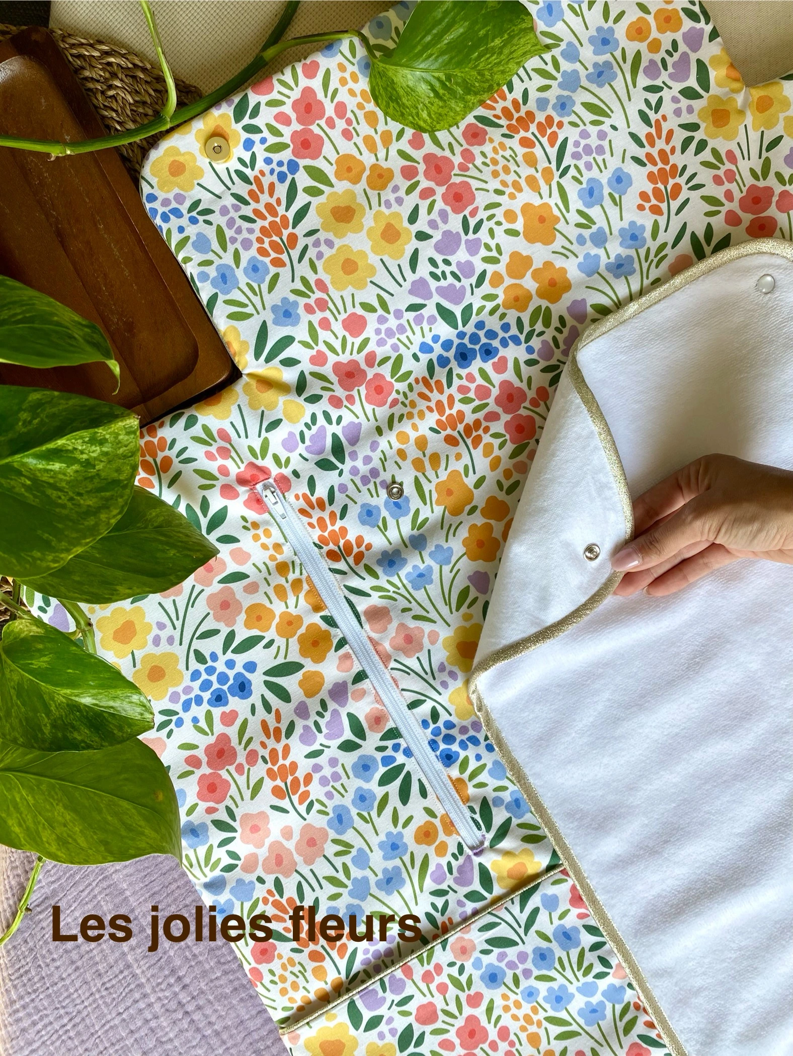 GRAND TAPIS À LANGER NOMADE - LES JOLIES FLEURS