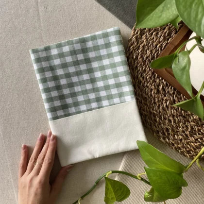 PROTEGE CARNET DE SANTE - VICHY VERT