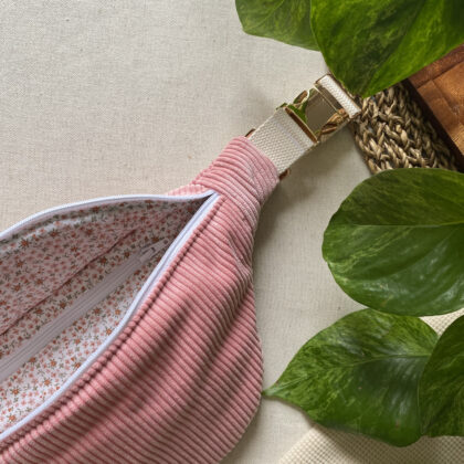 SAC BANANE EN VELOURS ROSE - JEANNE