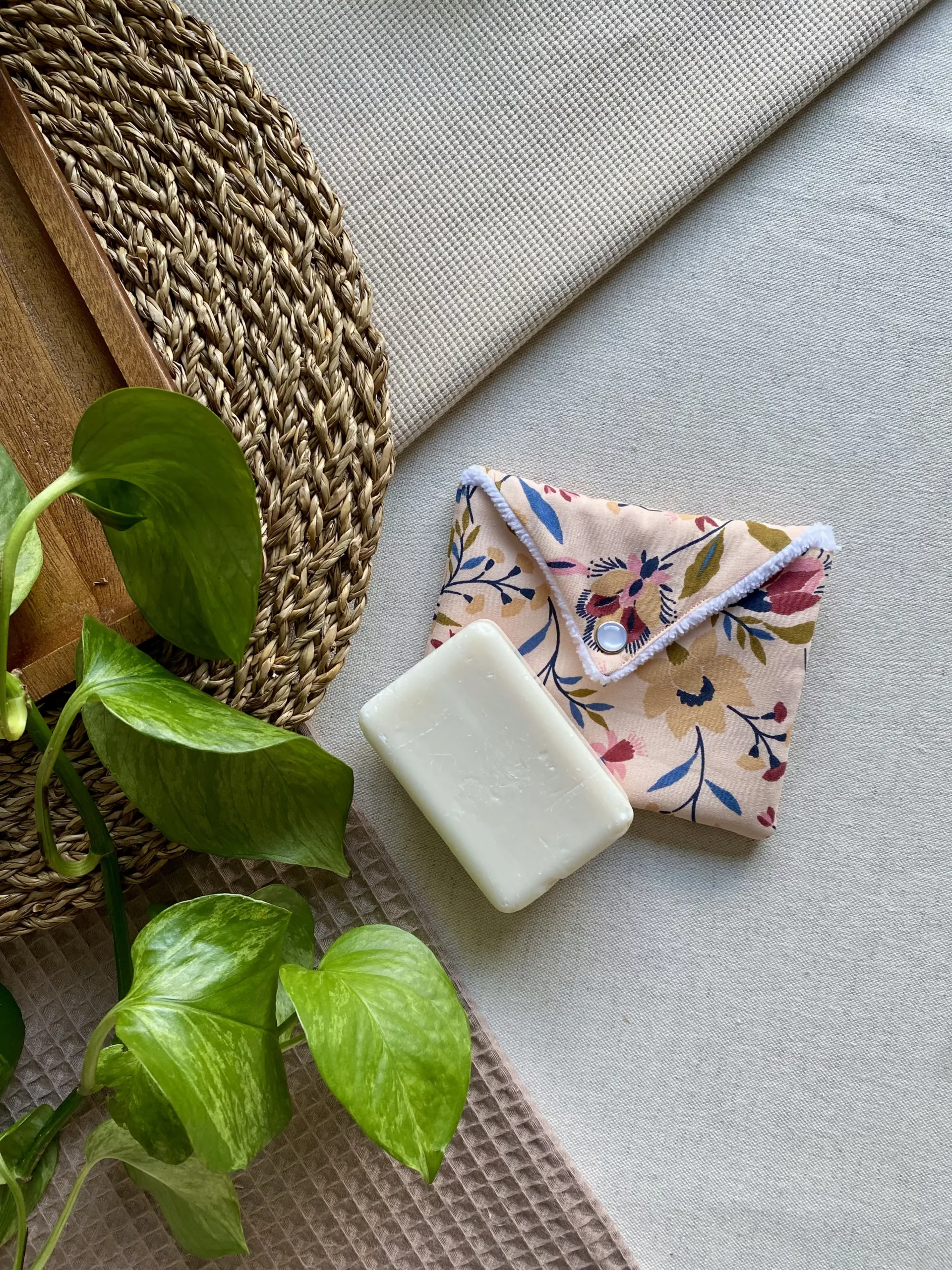 ÉTUI À SAVON - SWANN