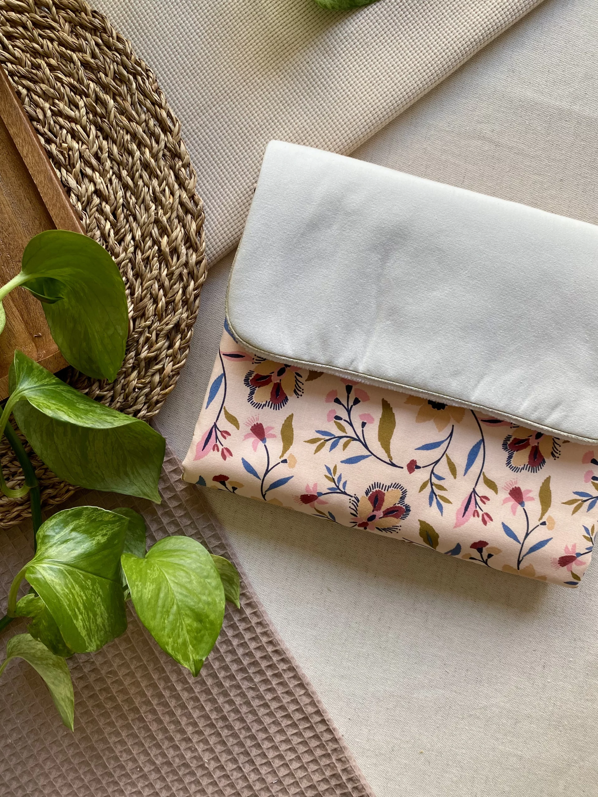 TAPIS À LANGER NOMADE - SWANN