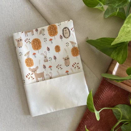 PROTÈGE CARNET DE SANTÉ - EN FORÊT