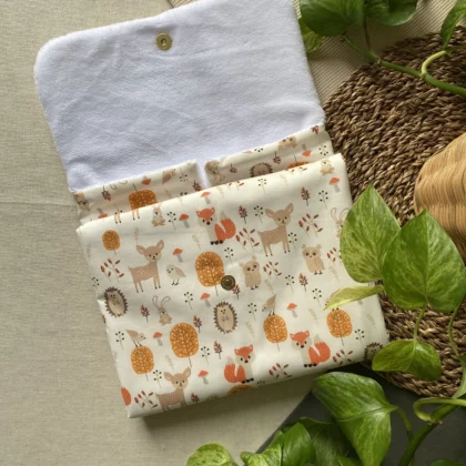 TAPIS À LANGER NOMADE - EN FORÊT